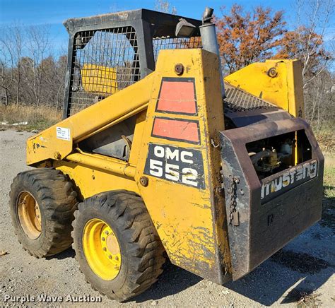 mustang 552 skid steer specs|mustang loader specs.